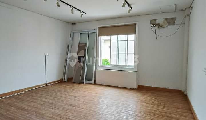Ruko 5 Lantai Di PIK Kondisi Rapi Siap Pakai