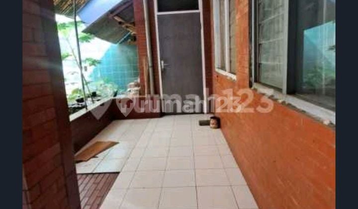 Active Boarding House for Sale, Ready to Occupy on Surya Sumantri Street, Bandung.. Near Marnat Campus