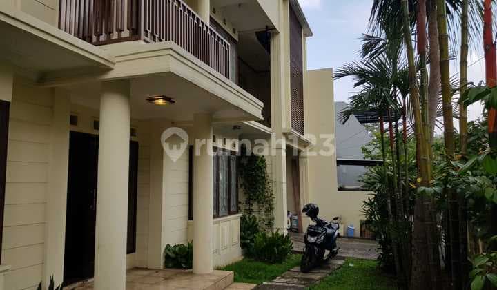 Large House for Rent in Sarijadi, Bandung