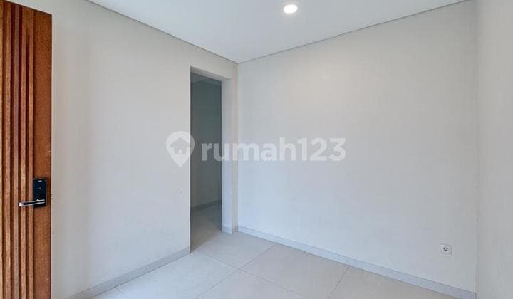 Sell Beautiful 2-Story House Sayap Astanaanyar Bandung