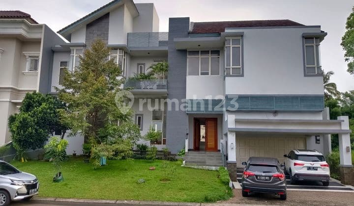 Rumah 2 1/2 Lantai Mewah Telaga Golf Bsd