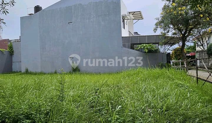 Tanah Kavling Hoek Luas 135 Row Jalan 3 Mobil Metland Puri