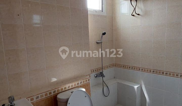 Apartemen MURAH hook luas 70