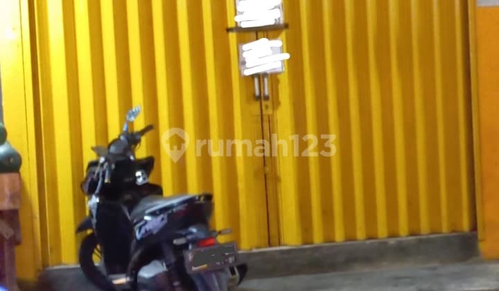 For Rent Kiosk by the Roadside