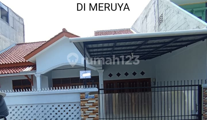 Disewakan Rumah di Meruya Dekat Toll