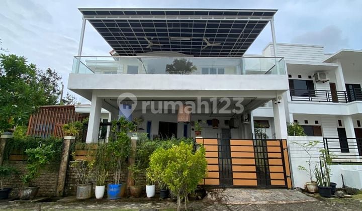 Luxury House for Sale Ready to Occupy Sukajadi Batam City