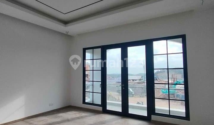 Dijual Rumah Mewah Villa Panbil Batam