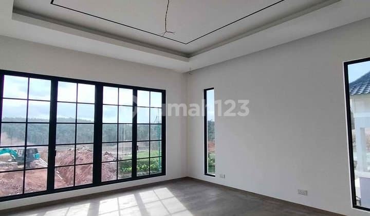 Dijual Rumah Mewah Villa Panbil Batam