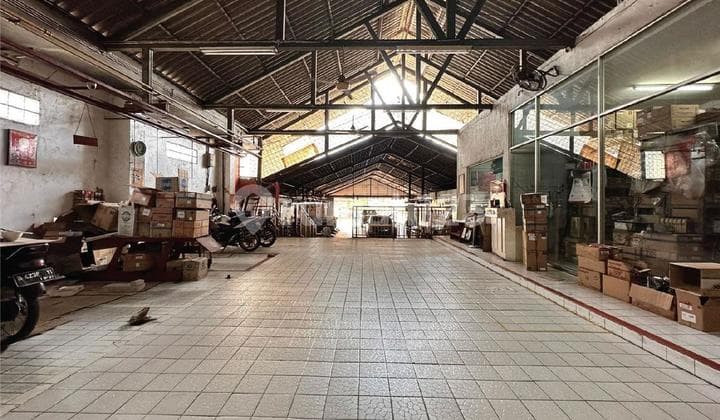 Jarang Ada! Bekas Bengkel Di Lokasi Sultan, Harga Gak Bikin Kantong Bolong! Ruang-Usaha SHM di Jl. Pramuka No. 2, Utan Kayu Utara, Matraman, Kota Jakarta Timur, DKI Jakarta, Indonesia, 13120, Utan Kayu