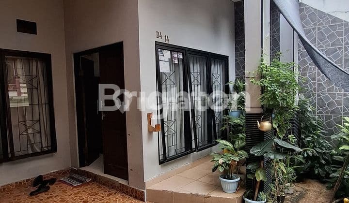 RUMAH BAGUS 2 LANTAI PONDOK KELAPA