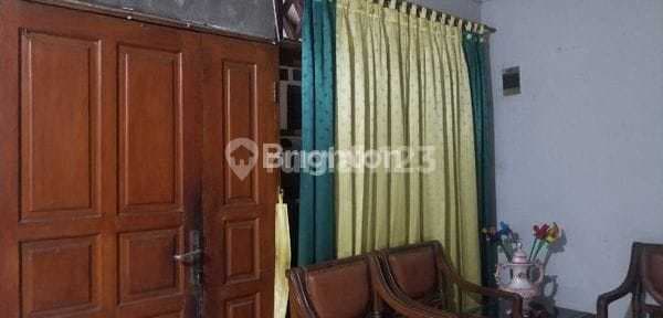 Rumah Kapasitas Besar (5+1 Kt) Siap Huni Bebas Banjir Di Kampung Ambon! di Pasar Kampung Ambon, Jl. Pondasi Raya, Kayu Putih, Pulogadung, Kota Jakarta Timur, DKI Jakarta, Indonesia, 13210, Kayu Putih SHM