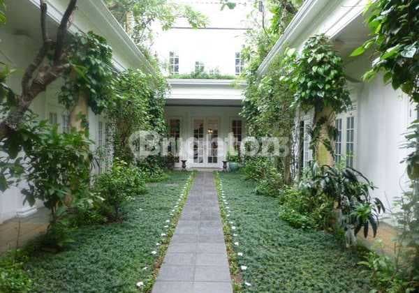 Menteng Luxury Residence - Private, Elite & Prestigious