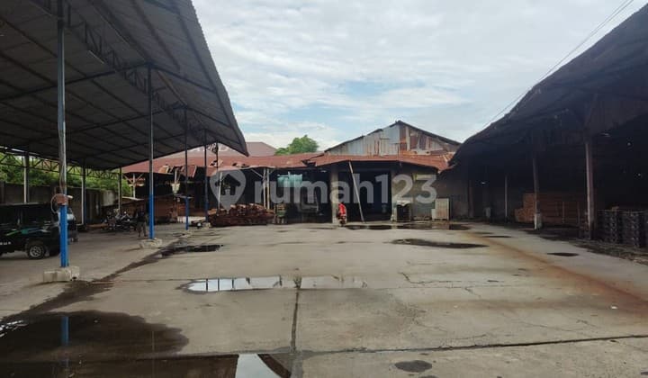 TANAH EX. GUDANG KAYU DI MARUNDA, CILINCING, JAKARTA UTARA, Bangunan Gudang Non Permanent.