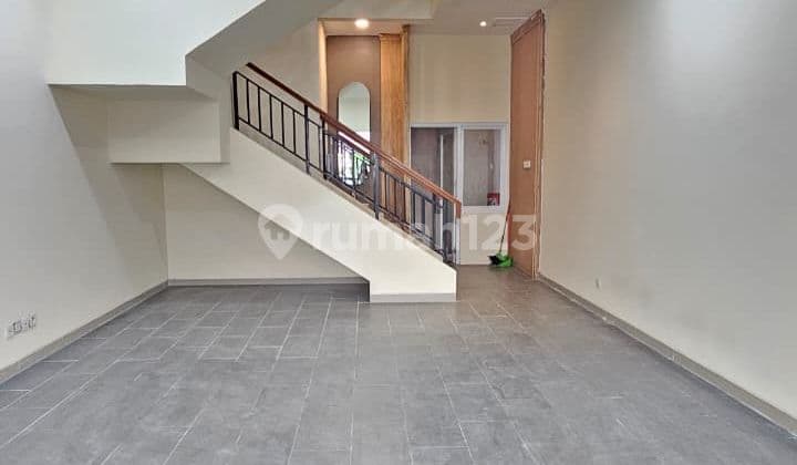 Ruko North Goldfinch Gading Serpong 3 Lantai Rapi Hadap Jalan Cocok Utk Usaha