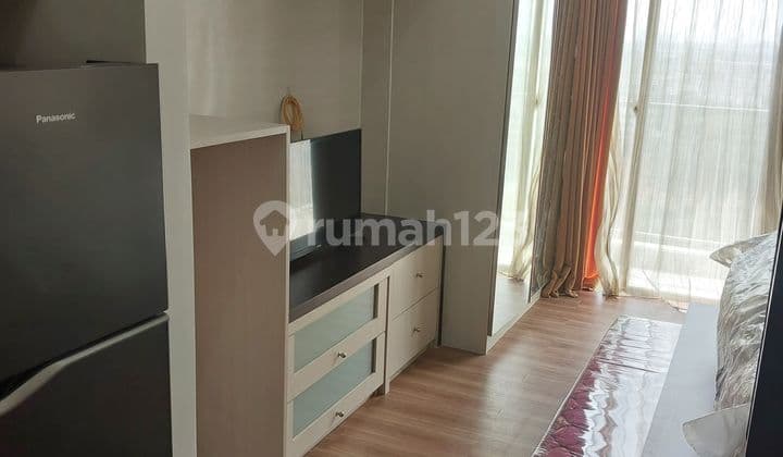 Apartemen Full Furnish Tinggal Bawa Koper di Casa De Parco BSD City