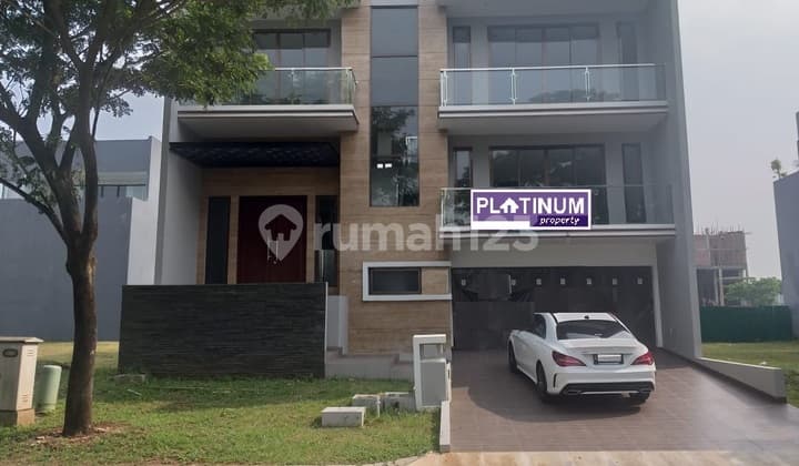 Dijual Rumah Scarlet Bangunan Mandiri di Summarecon Serpong