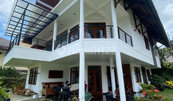 Rumah Luas Nyaman Asri Strategis di Padasaluyu Bandung Utara