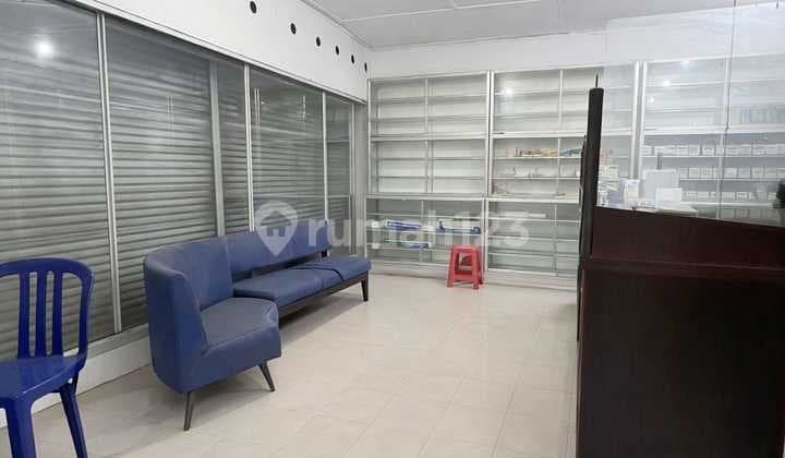 Selling a Good 3-Story Strategic Shop House in Sudirman, Bandung