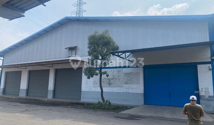 Sewa Gudang Bagus Luas di Mainroad Sayap Moh Toha Bandung