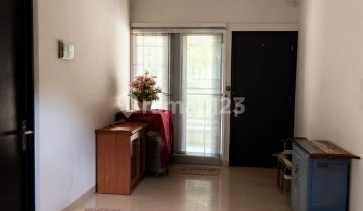 Rumah 2 Lantai Istana Sudirman Cijerah Muat 2 Mobil Hadap Utara