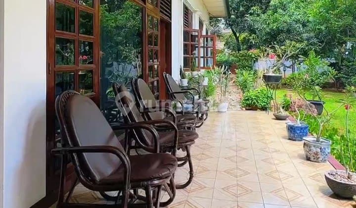 Well-Maintained Beautiful Vintage House with Lots of Gardens Located in Hoek, Menteng, Central Jakarta