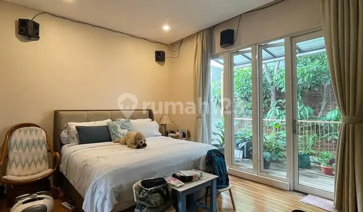 Dijual Rumah At Jl Ciniru / Senopati, Kebayoran Baru, Jaksel