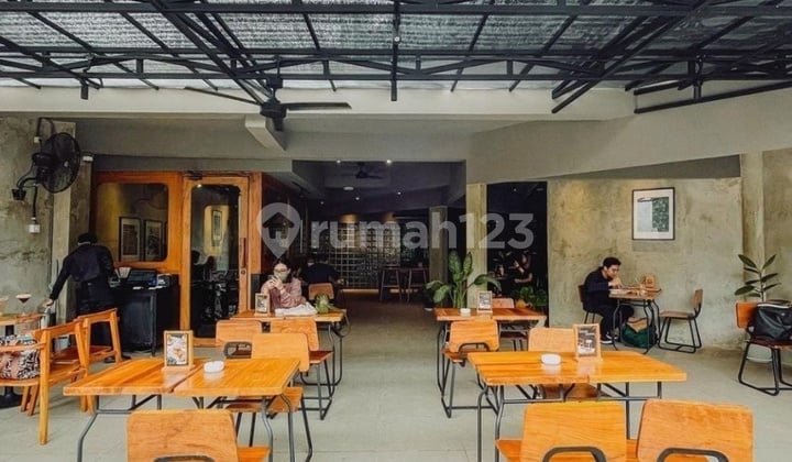 Dijual Ruang Usaha di Jl Barito / Kebayoran Baru, Jaksel