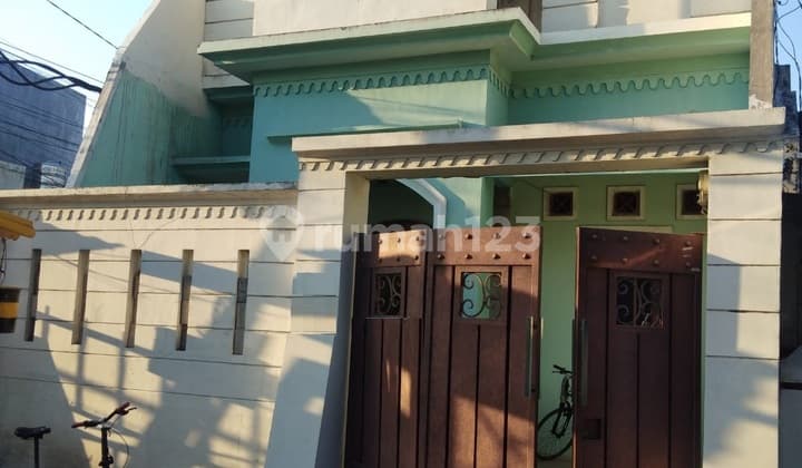 For Sale 2-Story House with SHM on Nol Raya Ploso Timur Surabaya
