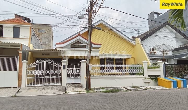 Disewakan Rumah Siap Huni di Mulyosari Tengah Surabaya