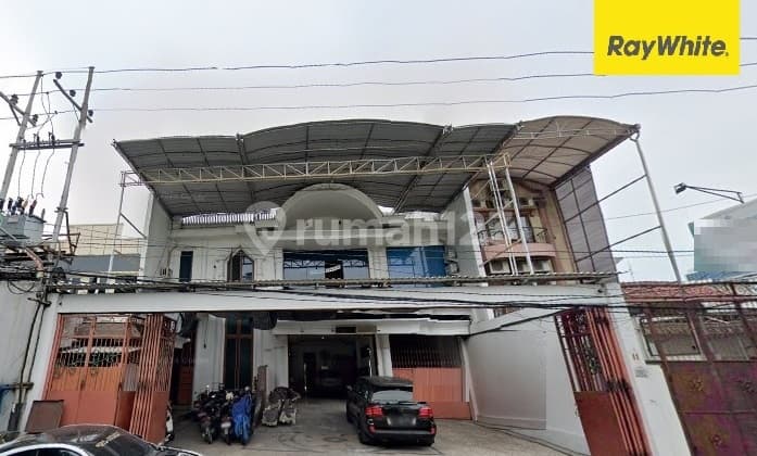 Dijual Rumah 2 Lantai di Jalan Biliton Gubeng Surabaya