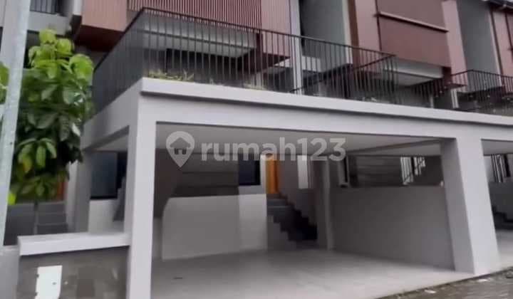 Rumah 2 Lantai Cluster Furnished Minimalis Modern + Balkon & Carport 2 Mobil One Gate System, Cctv & Security 24 Jam Siap Huni