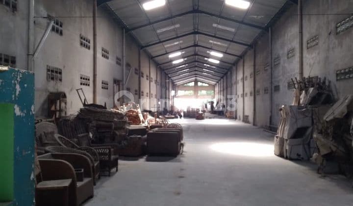 Gudang Sukoharjo Akses Container 40 Feet Zona Merah Industri Dilengkapi Loading Dock
