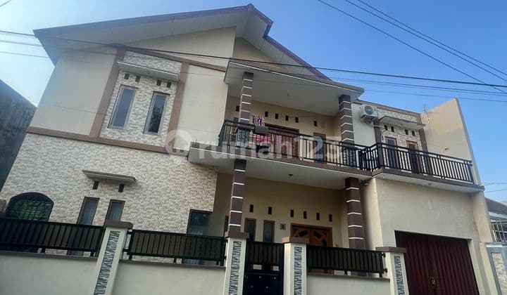 Two-Story Fully Furnished House in Downtown Solo