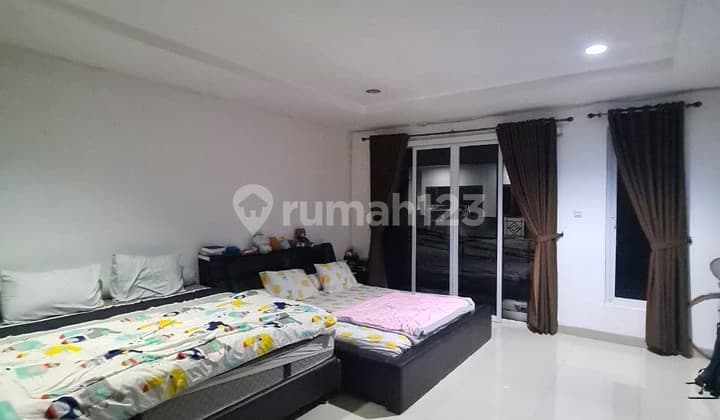 Dijual Cepat Rumah Semi Furnish Luas 120m2 Termurah Muara Karang