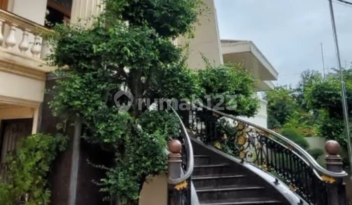 Luxury House Citra Garden 1, Area 300M2, 5 Bedrooms, Fully Furnished, Mortgage Available