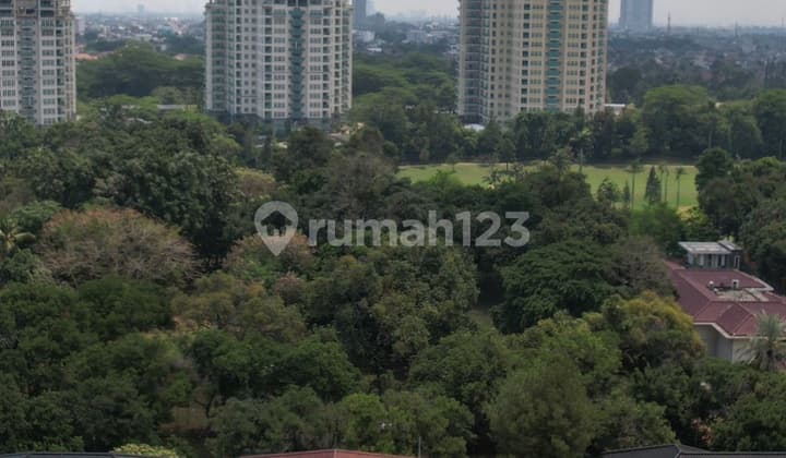 LUXURY HOUSE GOLF HILL PONDOK INDAH, SOUTH JAKARTA (NON GOLF VIEW)