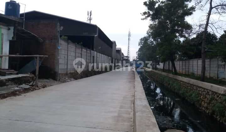Warehouse for sale, Land Area 2,574 m², Building Area 1,000 m², Petir, Cipondoh District, Tangerang City.