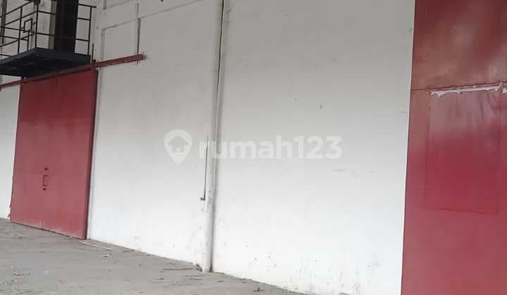 For Rent Warehouse in Rawalele, Kalideres District, West Jakarta, Land Area 1,600 m², Building Area 1,400 m²