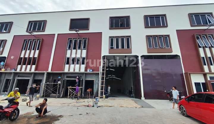 Disewa Gudang di Kampung Melayu Timur, Kec.teluk Naga, Kab. Tangerang,Lt 357 M², LB 603 M²