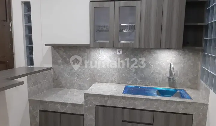 Rare Two-Car Cibaduyut Car Port for Rent