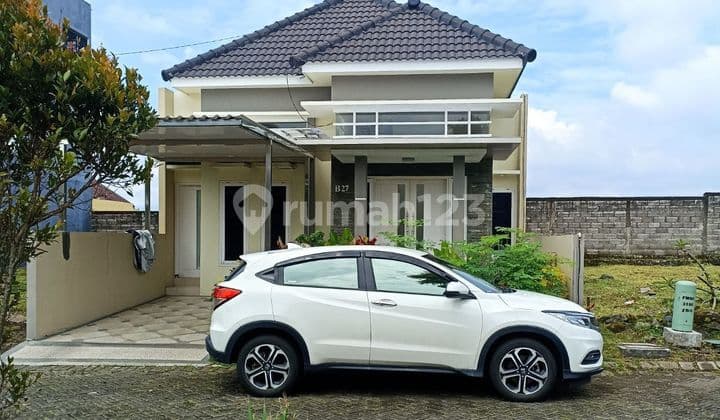 Rumah modern dekat UMM dan exit tol Karanglo