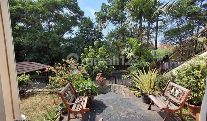 Beautiful Victorian House in the Exclusive Cluster of Citra Gran Cibubur