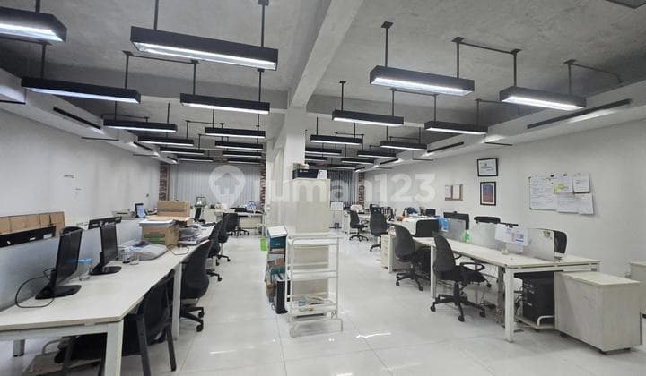 Ruko Gandeng 4,5Lt di Gading Kirana,Kelapa Gading,Jakut