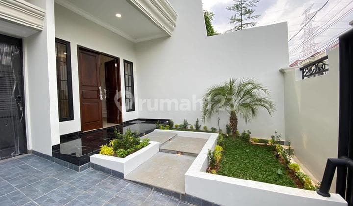 Rumah Brand New 2 Lantai di Duren Sawit Jakarta Timur