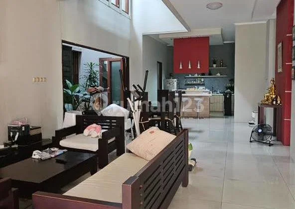 For Sale Corner House 2 Floors Ready to Occupy in Gading Kirana, Kelapa Gading, North Jakarta For Sale Corner House 2 Floors Ready to Occupy in Gading Kirana, Kelapa Gading, North Jakarta