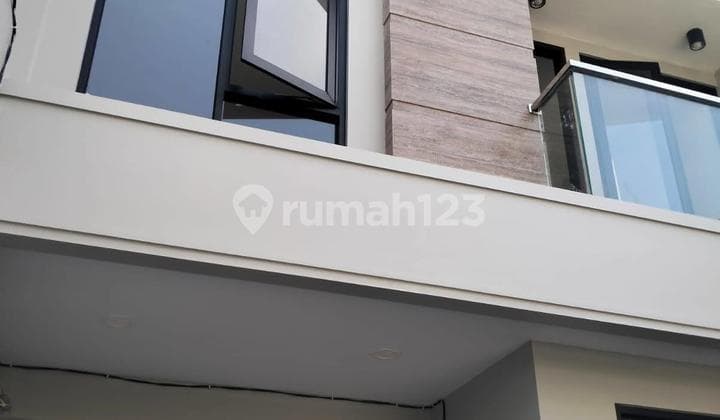 Rumah Baru Minimalis Modern Di Sunter Danau, Jakarta Utara