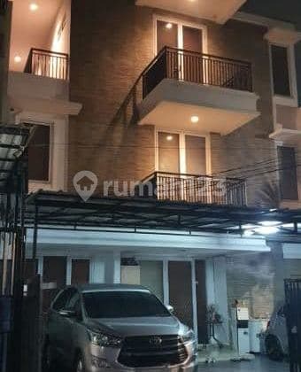 Rumah 3 Lantai Siap Huni Di Janur Elok Kelapa Gading, Jakarta Utara