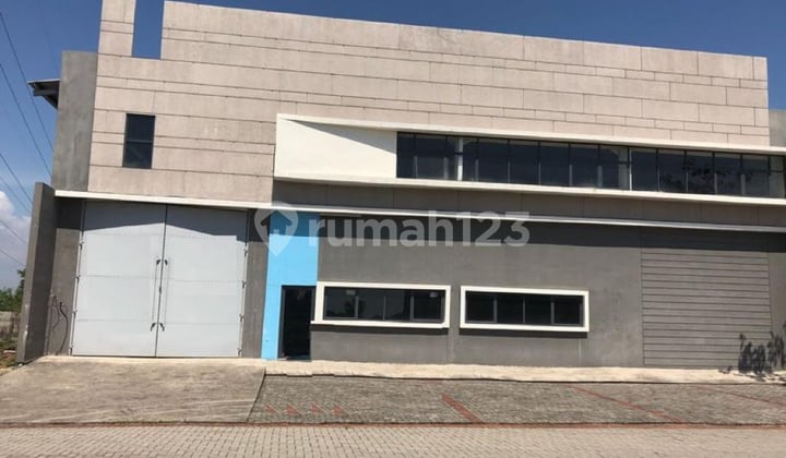 DIJUAL GUDANG T - ONE BUSINESS PARK KOTA MAKASSAR SULAWESI SELATAN