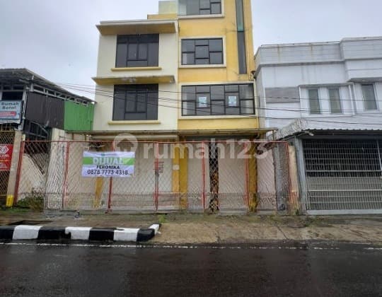 Dijual Ruko Gandeng Siap Pakai Cocok Untuk Hotel, Klinik, Showroom Motor, Showroom Sepeda Listrik, Toko Bangunan, Bengkel, Sekolah, Tempat Kursus Di Cianjur Jawa Barat