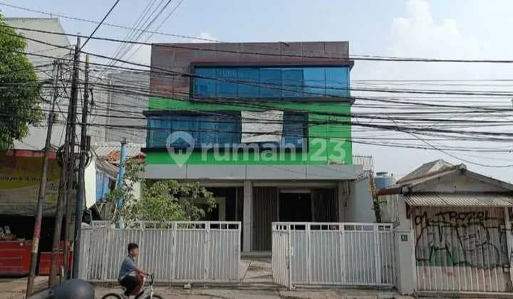Disewakan Gedung Kantor Atau Ruko 2 Lantai Di Utan Kayu Matraman